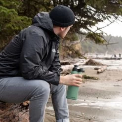 Camelbak Outdoor Trinkflaschen Chute Mag Vacuum Insulated Stainless Steel 0,6 L Green -Typhoon Store camelbak outdoor trinkflaschen chute mag vacuum insulated stainless steel 0 6 l green 6