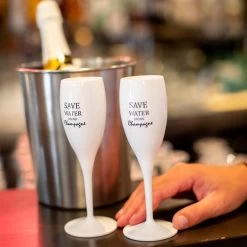 Koziol CHEERS No. 1 SAVE WATER DRINK CHAMPAGNE - Superglas 100ml Mit Druck In Cotton Wh -Typhoon Store koziol cheers no 1 save water drink champagne superglas 100ml mit druck in cotton wh 3
