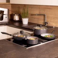 Stielkasserole, Aluminium Izar In Schwarz -Typhoon Store maser stielkasserole aluminium izar in schwarz 3