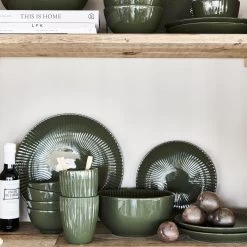 VTwonen Geschirr "Set/4 Bowls On Foot Relievo Dark Green" In Grün - 15.5cm -Typhoon Store vtwonen geschirr set 4 bowls on foot relievo dark green in grun 15 5cm 6
